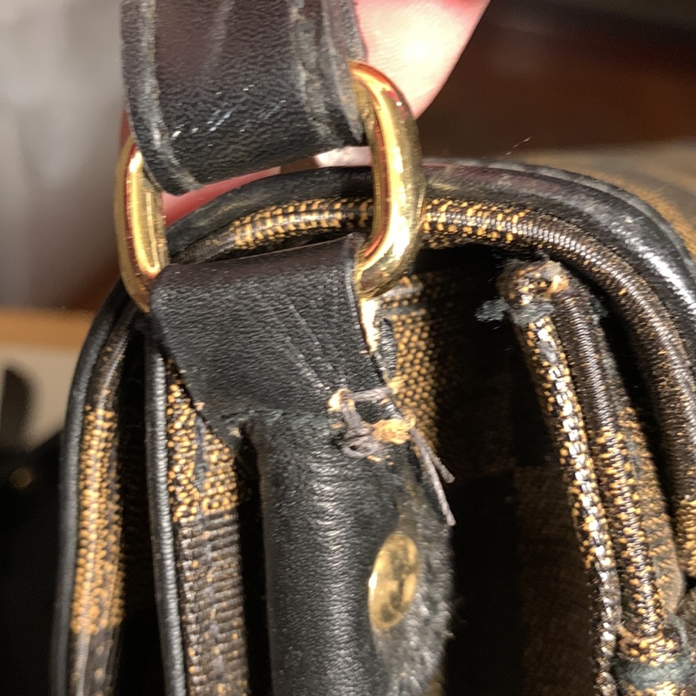 Purse - Picture 4 of 6